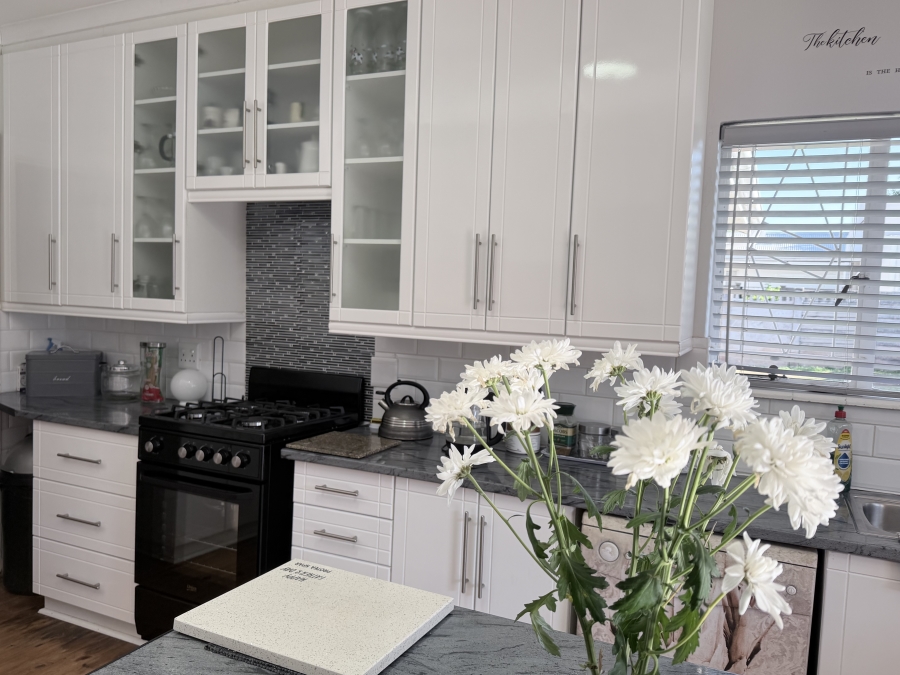 3 Bedroom Property for Sale in Bergsig Eastern Cape